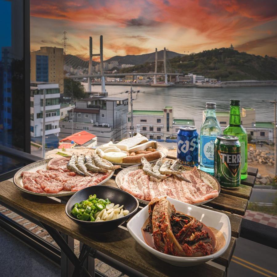 Yeosu View Foret Pension المظهر الخارجي الصورة