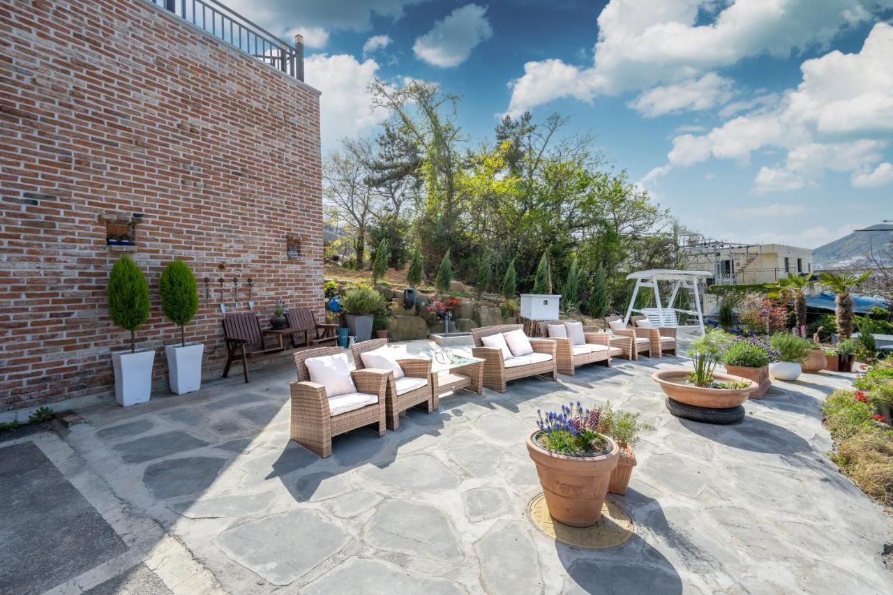 Yeosu View Foret Pension المظهر الخارجي الصورة